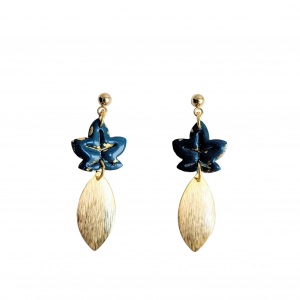 Golden leaf
